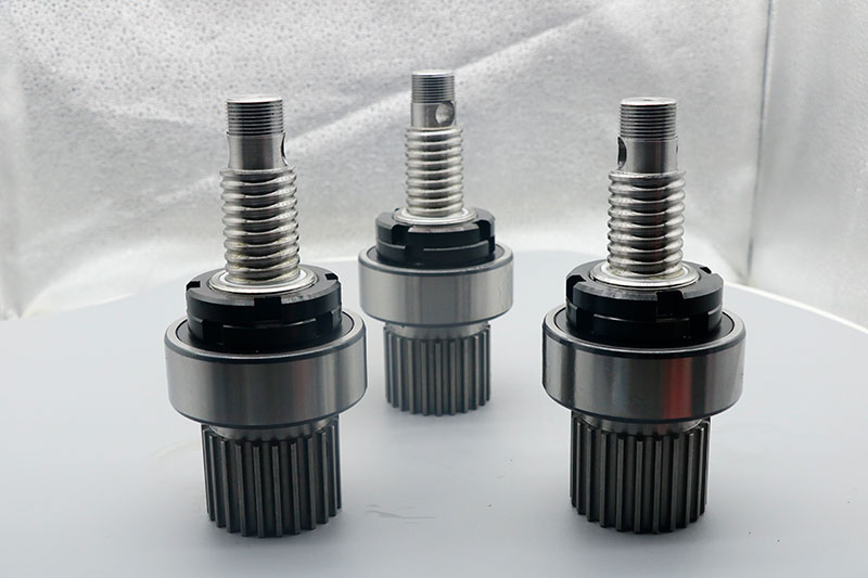 多支絲杠舉升機構