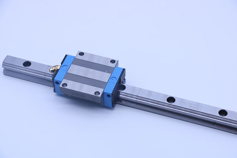 P級(jí)直線導(dǎo)軌